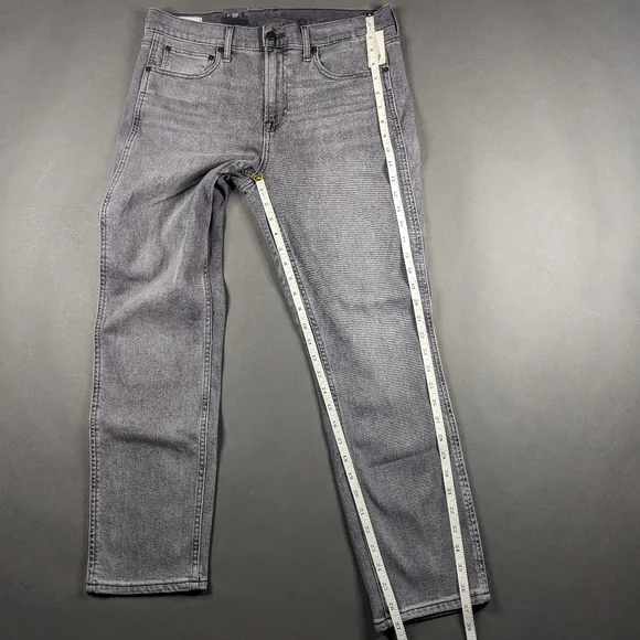 Gap Vintage Slim Mid-Rise Jean Washed Black,  NWT, (31/12R) - Picture 3 of 9